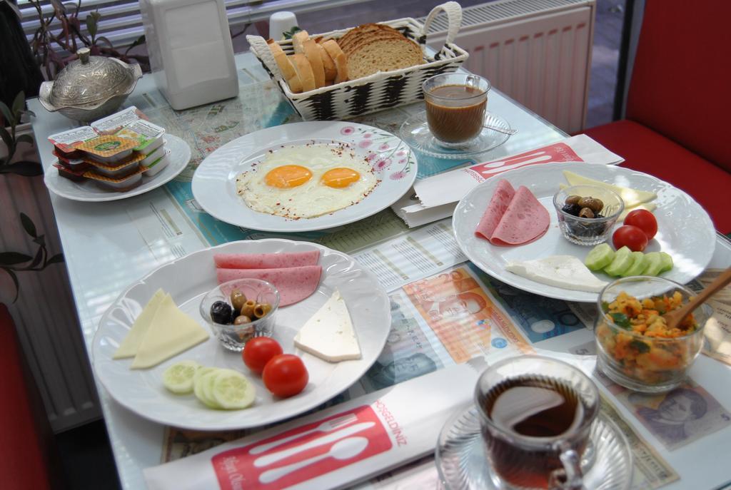 Lotus Hotel Istanbul Eksteriør billede